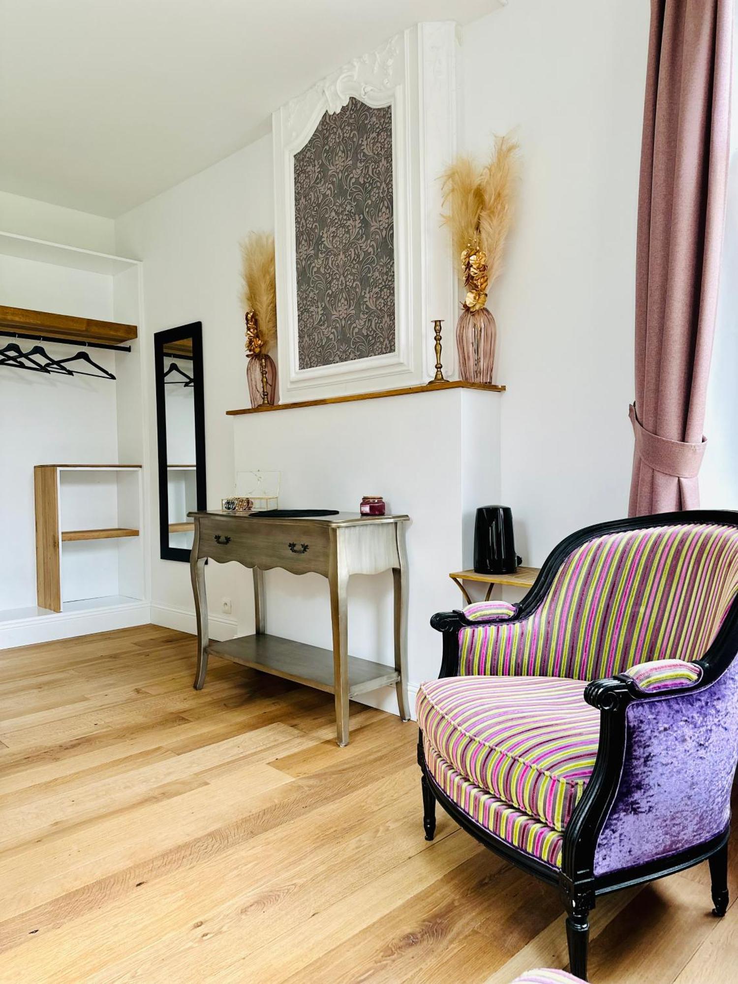 Suite Luxueuse Au Chateau De Saint Vitu 104 Tinlot Extérieur photo